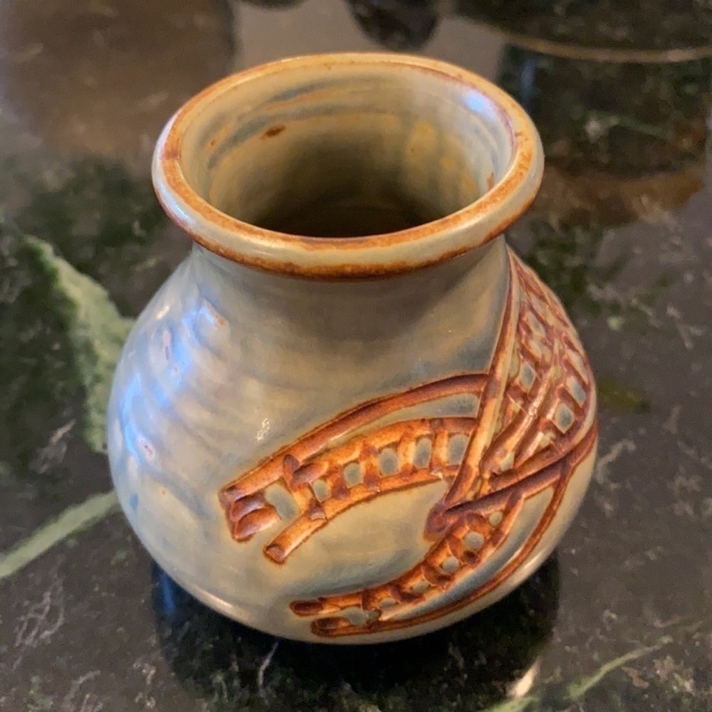 Fine Art Yarrabah Pottery Australian Aboriginal E. Deemera Turtle Vase Pot - Picture 4 of 12